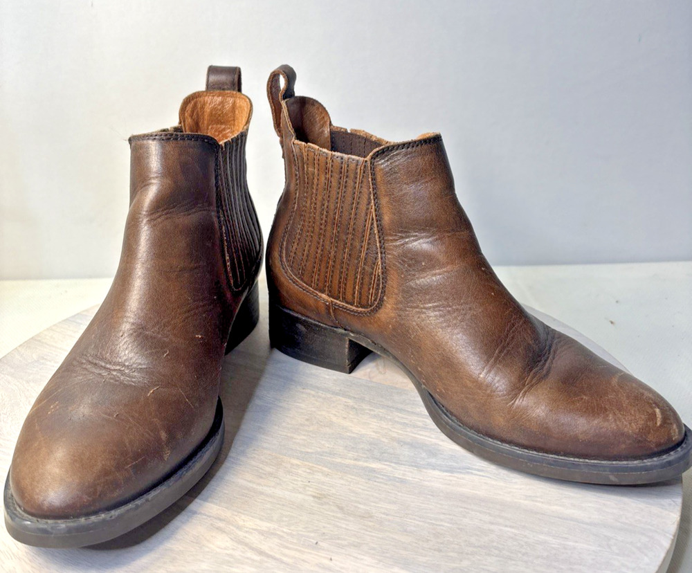 Ariat Weekender boots Pull on 8.5